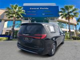 New 2025 Chrysler Pacifica Select image 5