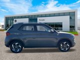 Used 2021 Hyundai Venue SEL image 4