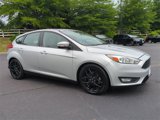 Used 2016 Ford Focus SE w/ Equipment Group 201A image 2