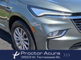 Used 2023 Buick Enclave Essence image 3