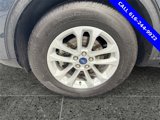 Used 2022 Ford Escape SE w/ Cold Weather Package image 5