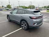Used 2023 Volkswagen ID.4 Pro S image 3