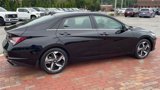 Used 2022 Hyundai Elantra Limited image 2