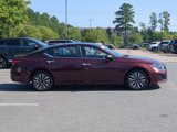 Used 2024 Nissan Altima 2.5 SV image 3