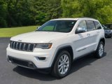 Used 2017 Jeep Grand Cherokee Limited w/ Luxury Group II image 4