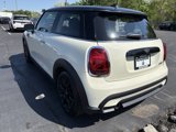 Used 2023 MINI Cooper 2-Door Hardtop image 3