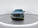 Used 2024 GMC Sierra 1500 SLE image 3