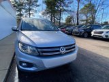 Used 2016 Volkswagen Tiguan SE image 3