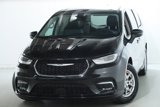 Used 2023 Chrysler Pacifica Touring-L image 2