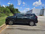 Used 2018 Nissan Rogue SV w/ Sun & Sound Touring Package image 4