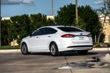 Used 2017 Ford Fusion SE w/ Fusion SE Technology Package image 3
