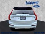Used 2017 Volvo XC90 T6 R-Design w/ Vision Package image 3