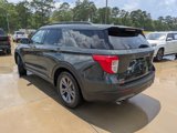 Used 2022 Ford Explorer XLT w/ Equipment Group 202A image 6