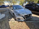 Used 2022 Nissan Altima 2.5 SV w/ SV Premium Package image 3