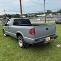 Used 2001 Chevrolet S10 Pickup LS w/ Preferred Equipment Group image 5