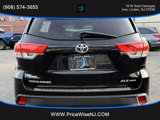Used 2017 Toyota Highlander XLE image 5
