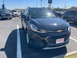 Used 2022 Chevrolet Trax LT w/ LT Convenience Package image 3