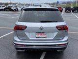 Used 2021 Volkswagen Tiguan SE R-Line image 4