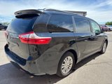 Used 2015 Toyota Sienna XLE w/ XLE Navigation Package image 5