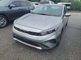 Used 2023 Kia Forte LXS w/ LXS Technology Package image 3