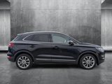 Used 2017 Lincoln MKC Select image 4