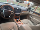 Used 2013 Chrysler 300 C image 5