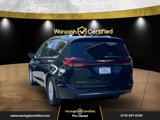 Used 2022 Chrysler Pacifica Touring-L image 4
