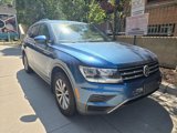 Used 2019 Volkswagen Tiguan SE w/ Panoramic Sunroof Package image 3