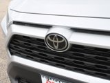 Used 2020 Toyota RAV4 LE image 3