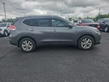 Used 2015 Nissan Rogue SV image 4