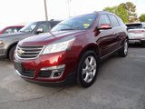 Used 2017 Chevrolet Traverse LT w/ Style and Technology Package image 3