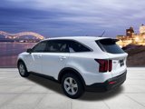 Certified 2022 Kia Sorento LX image 3