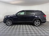 Used 2018 Volkswagen Atlas SE w/ R-Line Package image 3