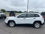 Used 2014 Jeep Cherokee Sport image 5