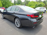 Used 2022 BMW 530i xDrive w/ Premium Package image 4
