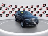Used 2018 Jeep Grand Cherokee Laredo image 3