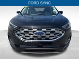 Used 2023 Ford Edge Titanium image 3