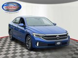Used 2022 Volkswagen Jetta SEL image 2