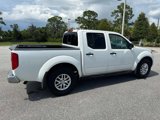 Used 2019 Nissan Frontier SV image 2