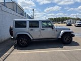 Used 2016 Jeep Wrangler Unlimited Sahara image 2