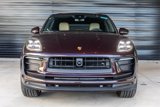 Certified 2025 Porsche Macan image 2