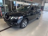 Used 2019 Nissan Pathfinder SL image 2