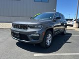 Used 2022 Jeep Grand Cherokee Limited image 5