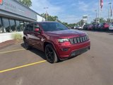 Certified 2017 Jeep Grand Cherokee Altitude image 4