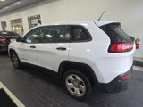 Used 2016 Jeep Cherokee Sport image 5