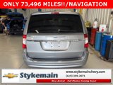 Used 2016 Chrysler Town & Country Touring image 4