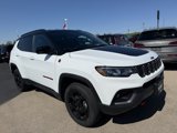 Used 2023 Jeep Compass Trailhawk image 2