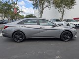 Certified 2023 Hyundai Elantra SEL image 3