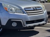 Used 2014 Subaru Outback 2.5i Limited w/ Moonroof Package image 3