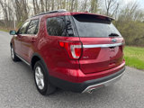 Used 2016 Ford Explorer XLT image 3